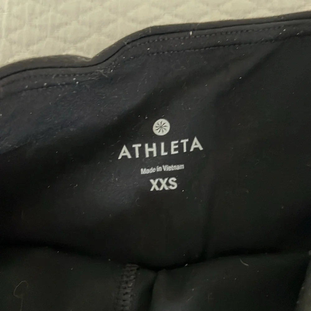 Athleta High Rise Short - Picture 2 of 2